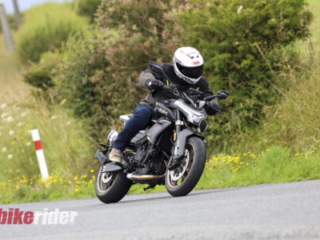 CFMoto 800NK Advanced review action