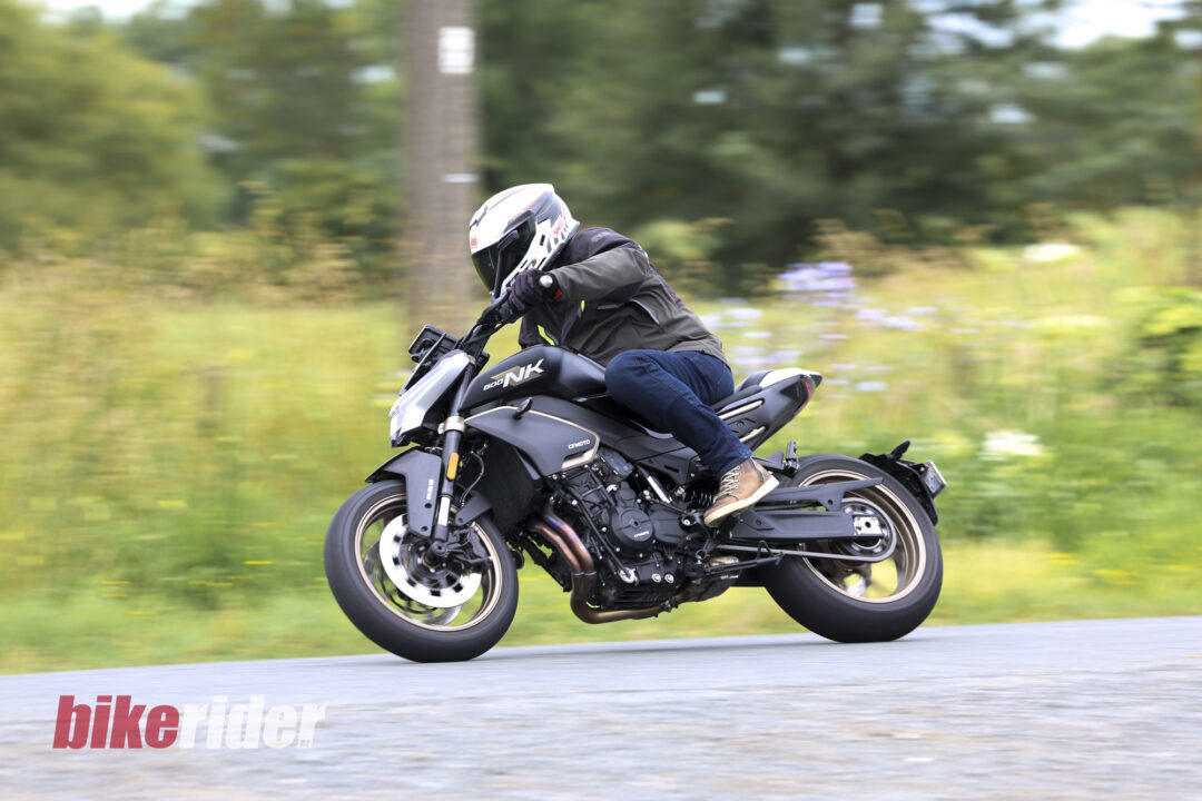 CFMoto 800NK Advanced review action