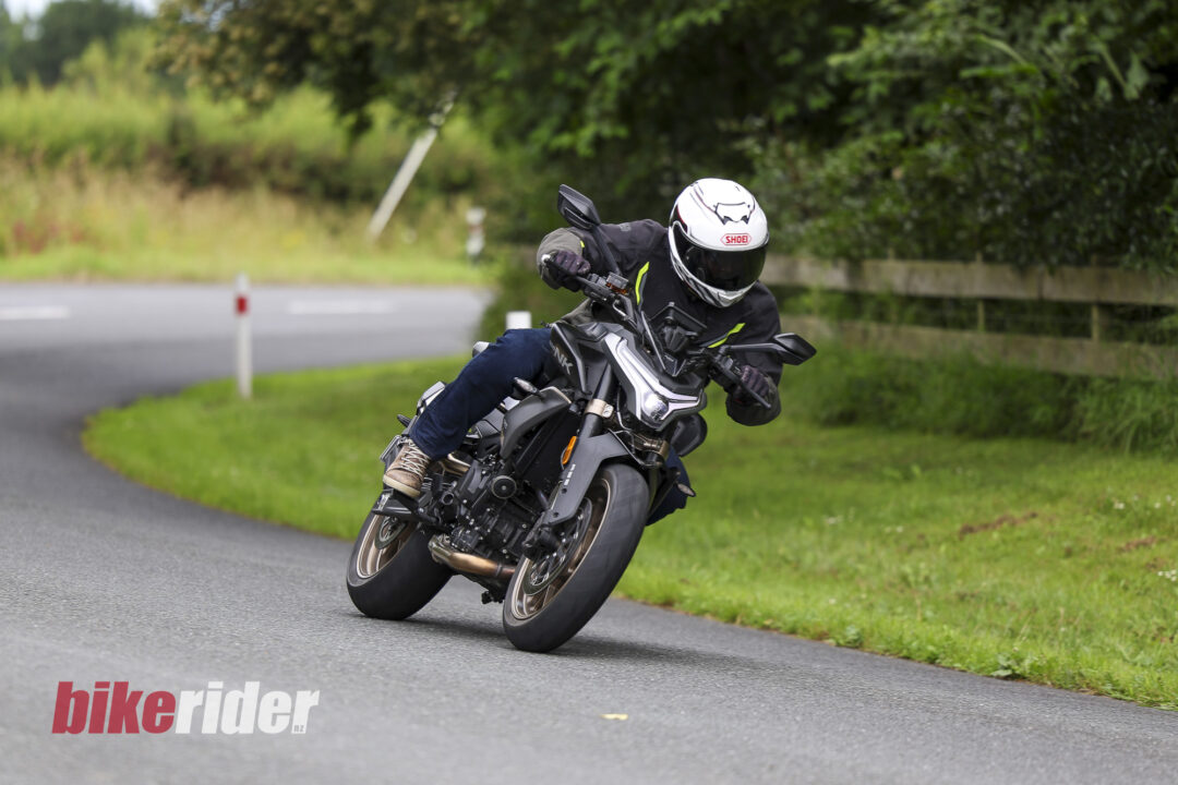 CFMoto 800NK Advanced review action road corner