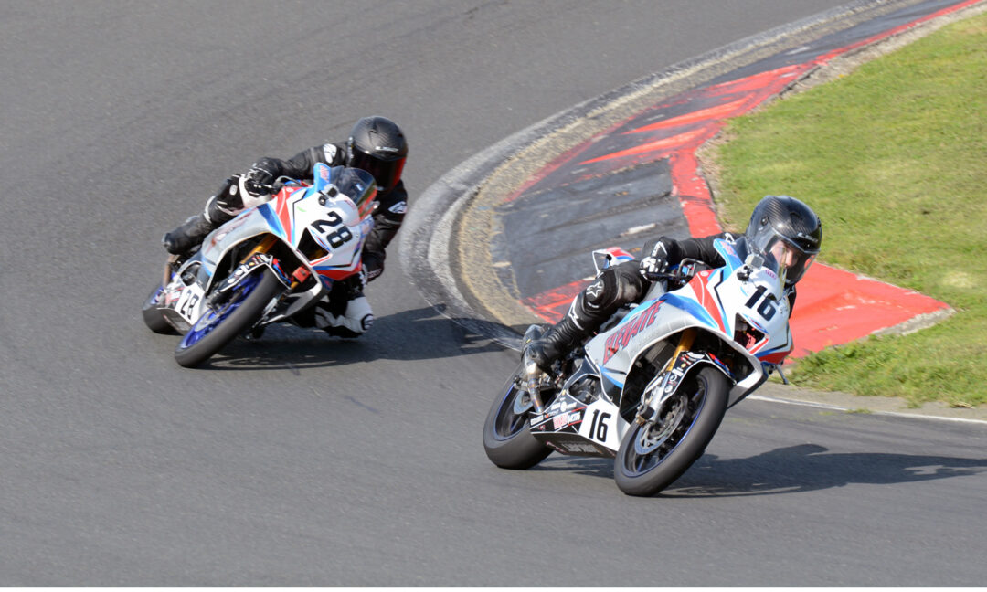 The Elevate Racing R15's of (16) Isabelle Smith and (28) Troy Stephens, Auckland Motorcycle Club Suzuki Series Round 2, Hampton Downs