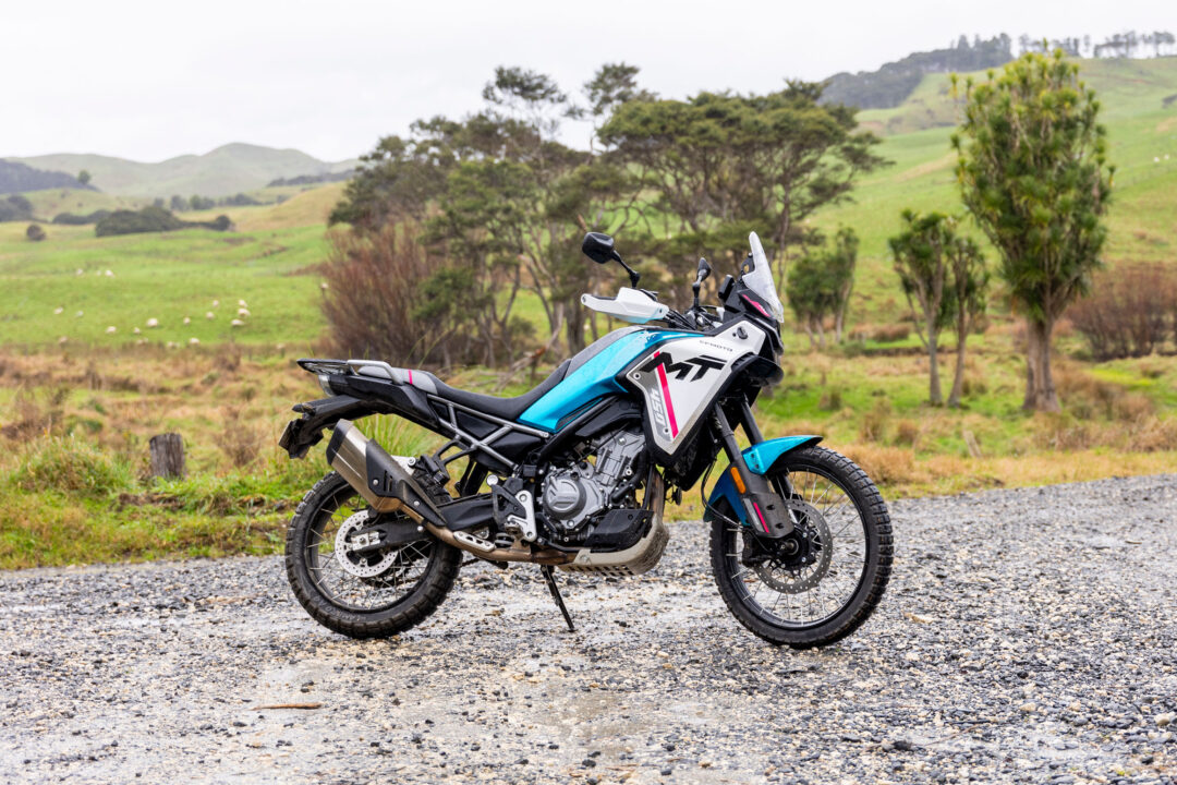 CFMoto450MT