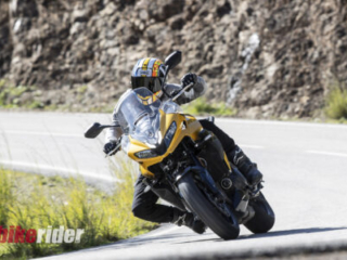 Triumph_Tiger_Sport_800_action road review