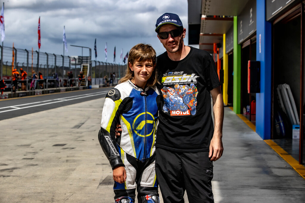 NZSBK, Father and son Supersport 150 Combo - Ryder and Stu Chamberlain