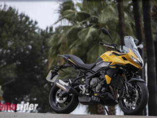 Triumph_Tiger_Sport_800_Static