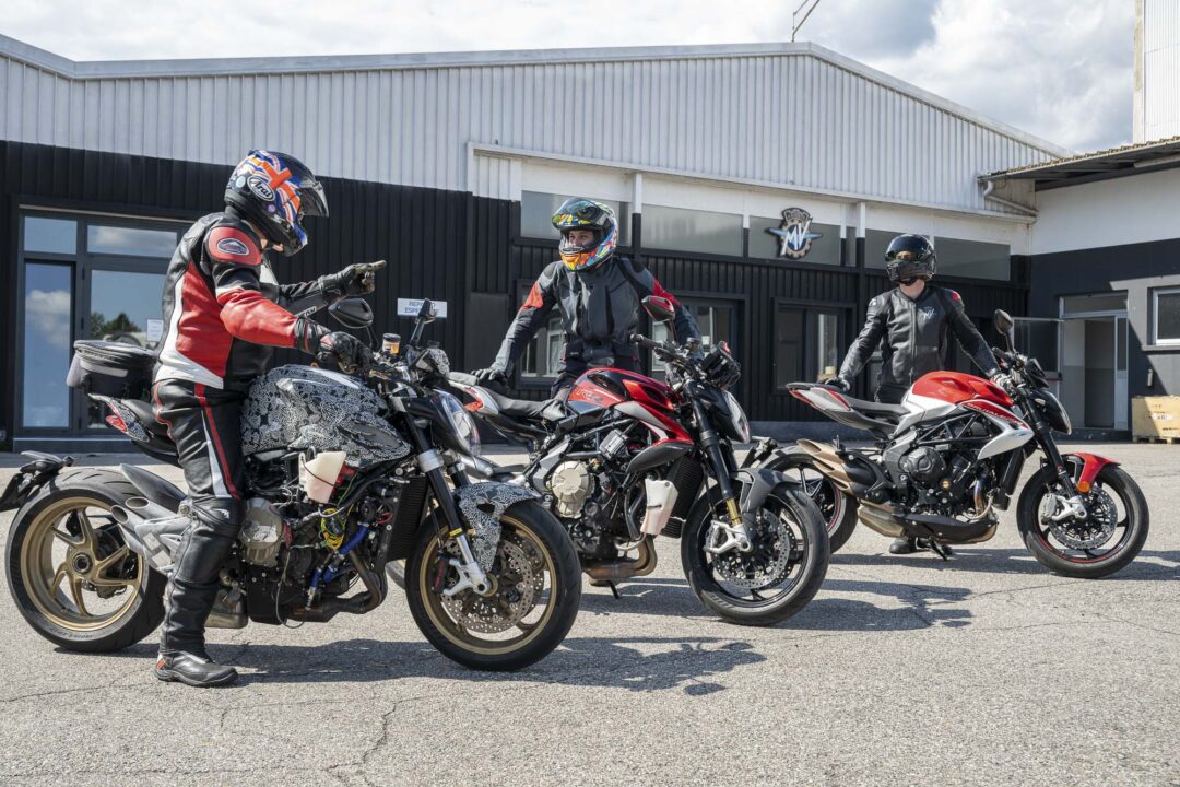 2026 MV Agusta BRUTALE SERIE ORO review Alan Cathcart