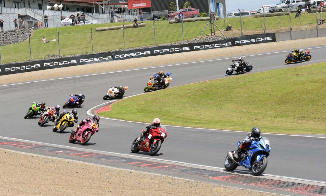 Auckland Motorcycle Club AMCC And 3 Hampton Downs Intermediate class