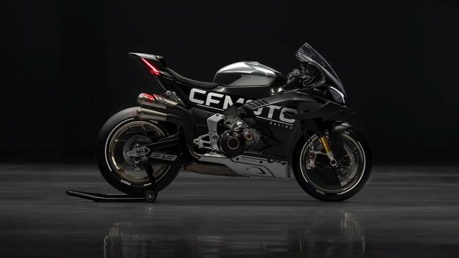 CFMoto V4 SR-RR