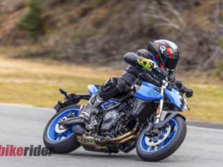 Suzuki GSX-8S review NZ parallel twin, middleweight sportbike action racetrack