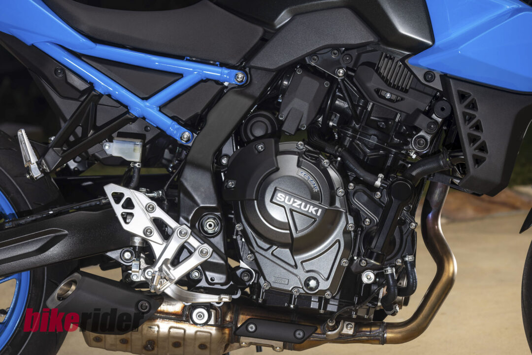 Suzuki GSX-8S review NZ parallel twin, middleweight sportbike engine