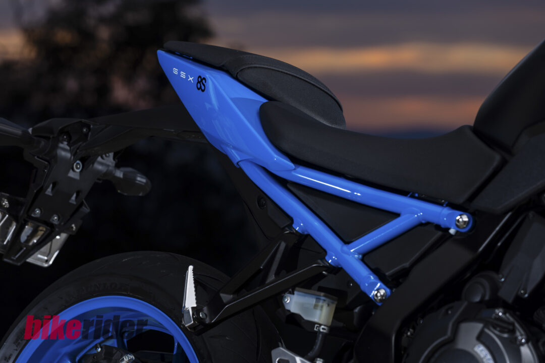 Suzuki GSX-8S review NZ parallel twin, middleweight sportbike subframe