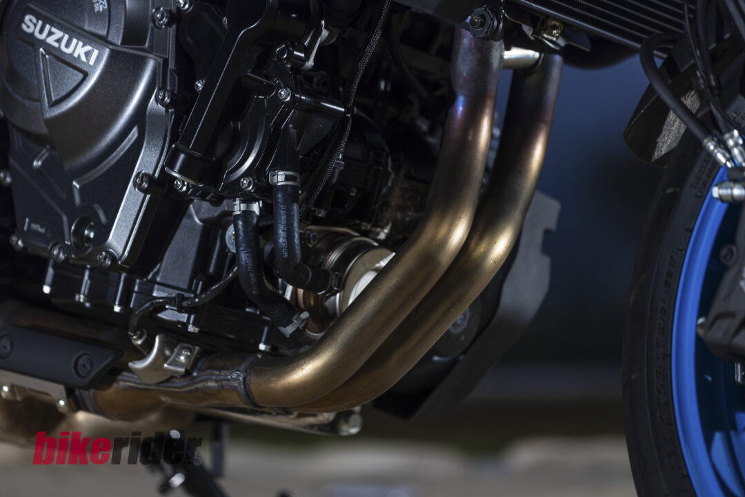 Suzuki GSX-8S review NZ parallel twin, middleweight sportbike exhaust headers