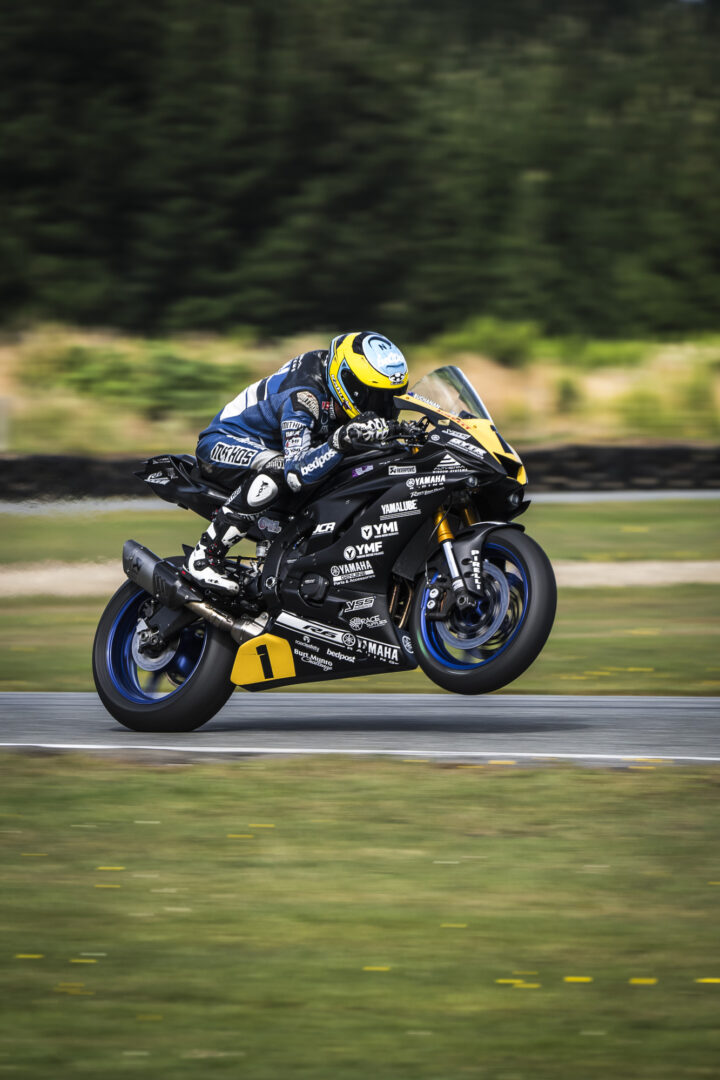 Yamaha R6 race bike NZ