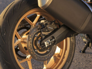 Honda Hornet CB1000 review