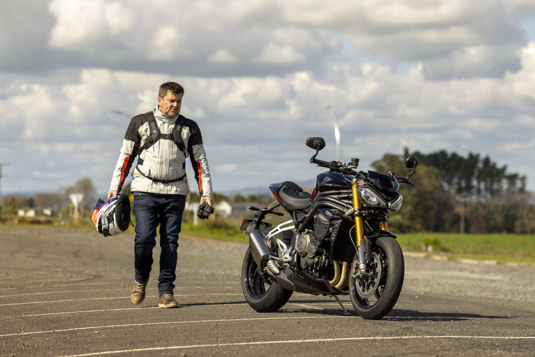 Triumph Speed Triple 120RS static