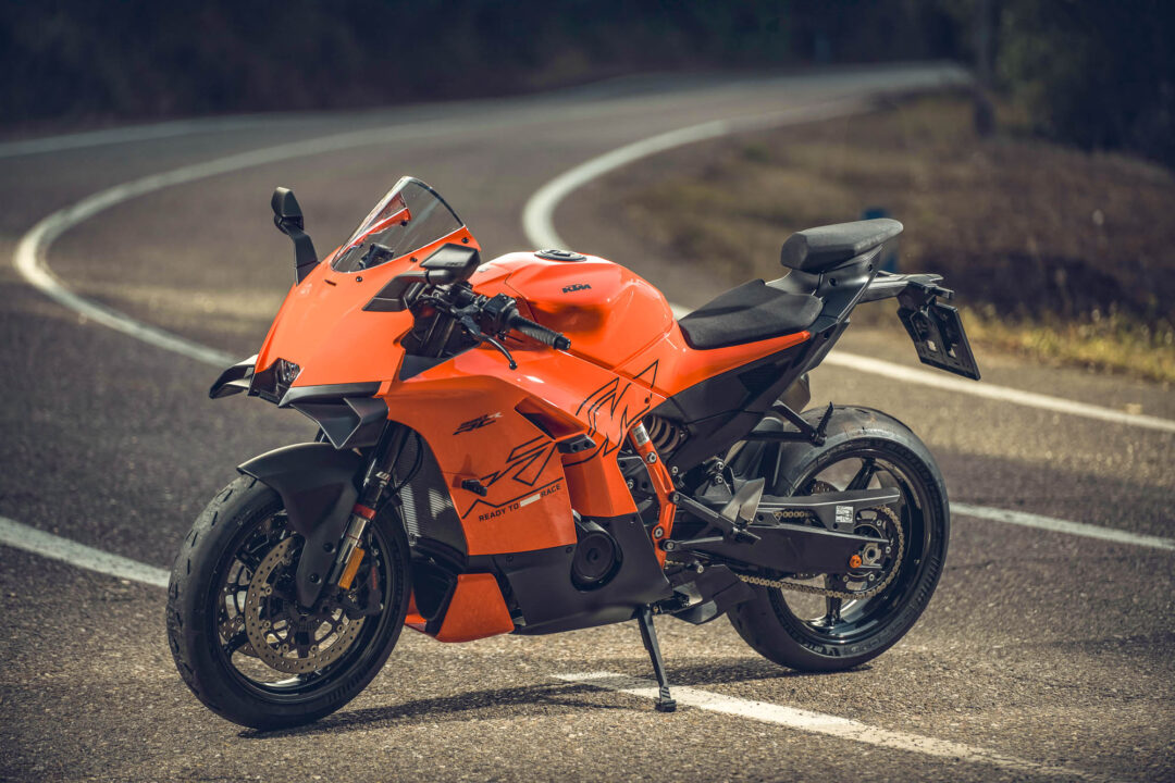 KTM 990 RC R side profile showing MotoGP-inspired fairing and winglets
