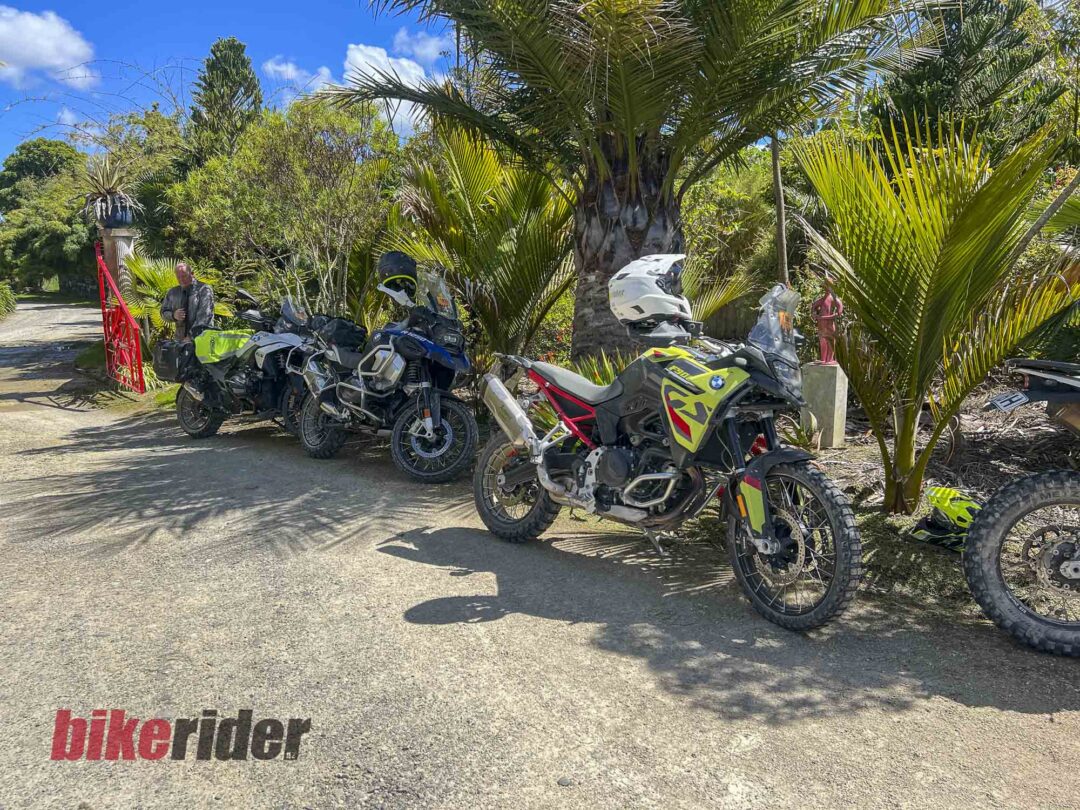 Riders departing the Moto71 museum at the BMW GS Rallye 2025 in New Zealand - F 900 GS