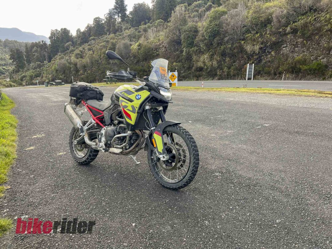 BMW F900GS adventure bike on Metzeler Karoo 4 tyres at the GS Rallye Whanganui