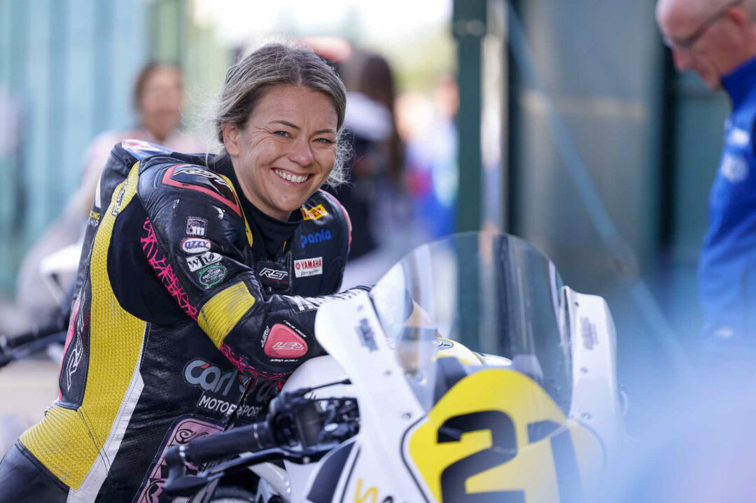 Avalon Lewis, World WCR, Yamaha R7 racing,
