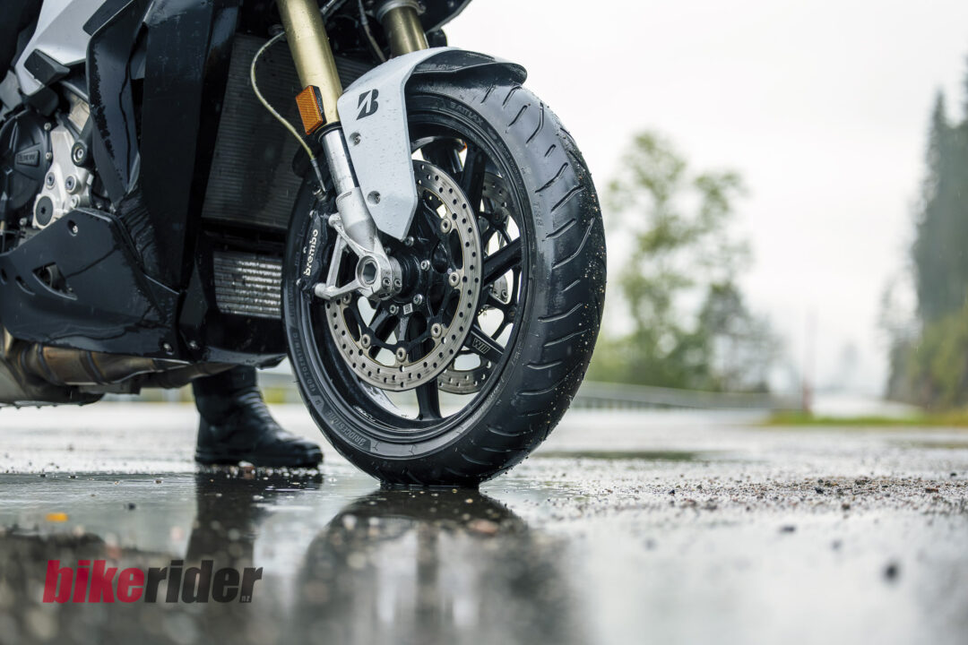 BATTLAX SPORT TOURING T33 review test