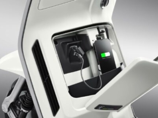 LAMBRETTA-G350 NZ charger