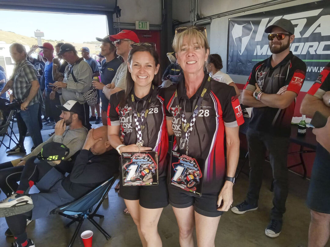 Jo and Tracey with winners trophy in the USA