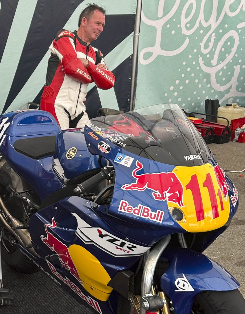 Aaron Slight and the Yamaha YZR500 restored and ridden by Simon Crafar in MotoGP