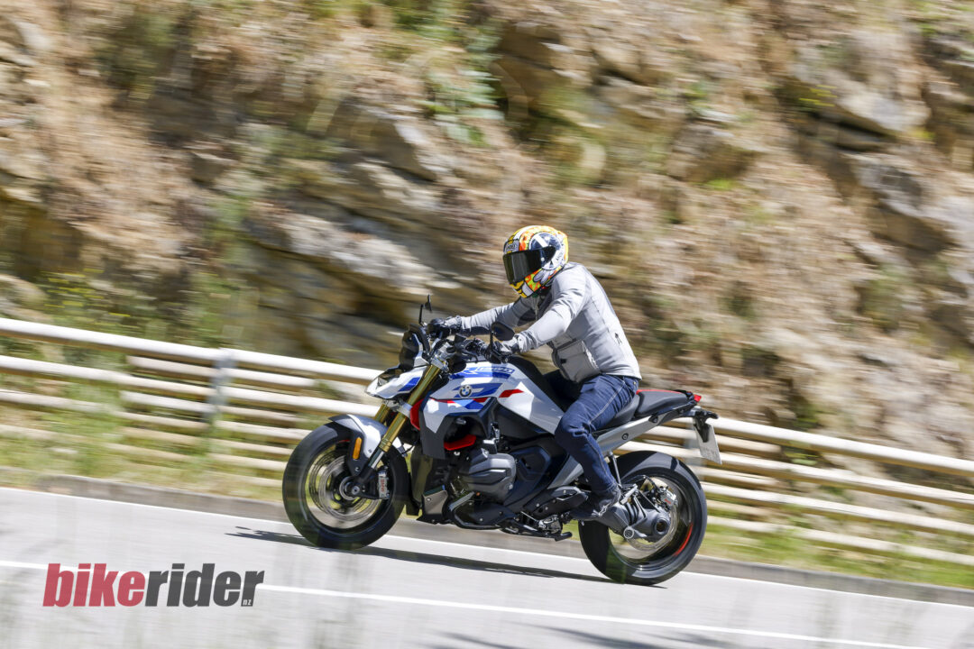 BMW R 1300 R review, action shot, road cornering