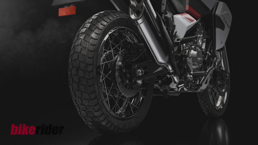 Moto Morini Alltrhike 450 rear wheel with tubeless rim