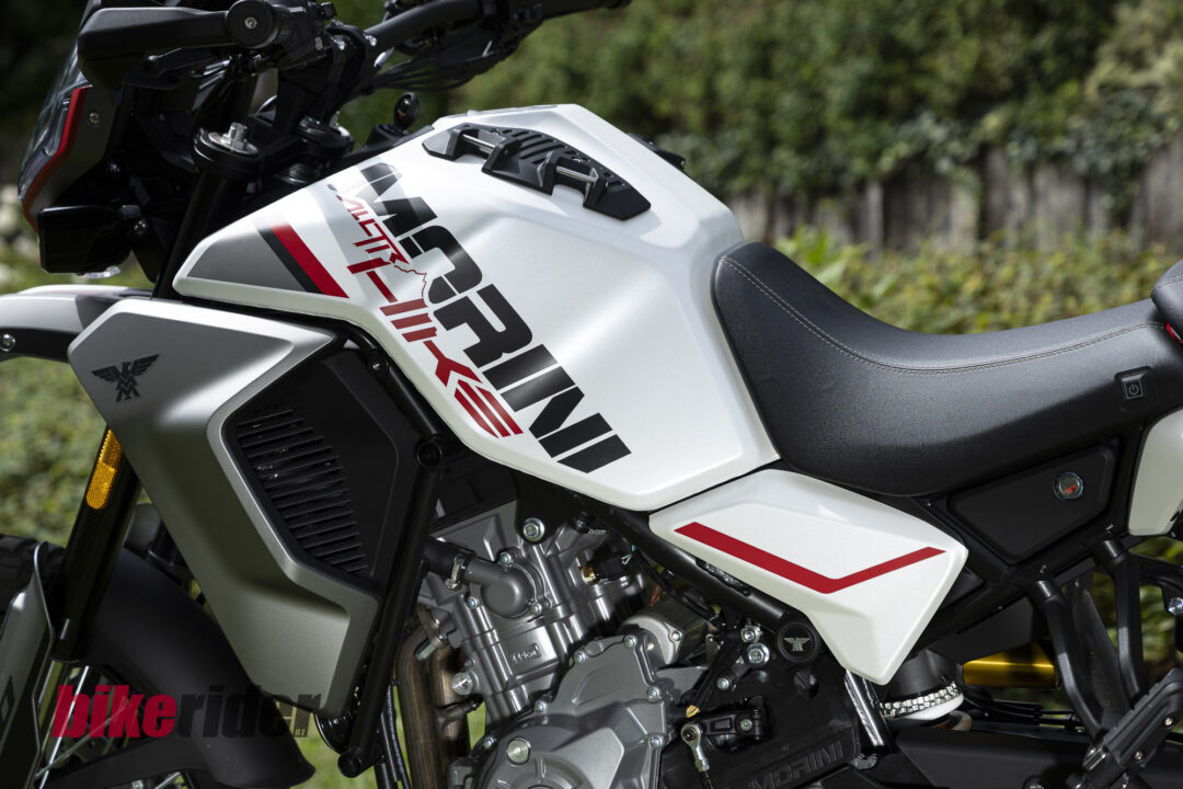 Moto Morini Alltrhike 450 tank and engine