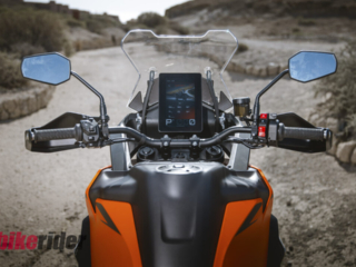 KTM 1390 Super Adventure EVO S review TFT dash