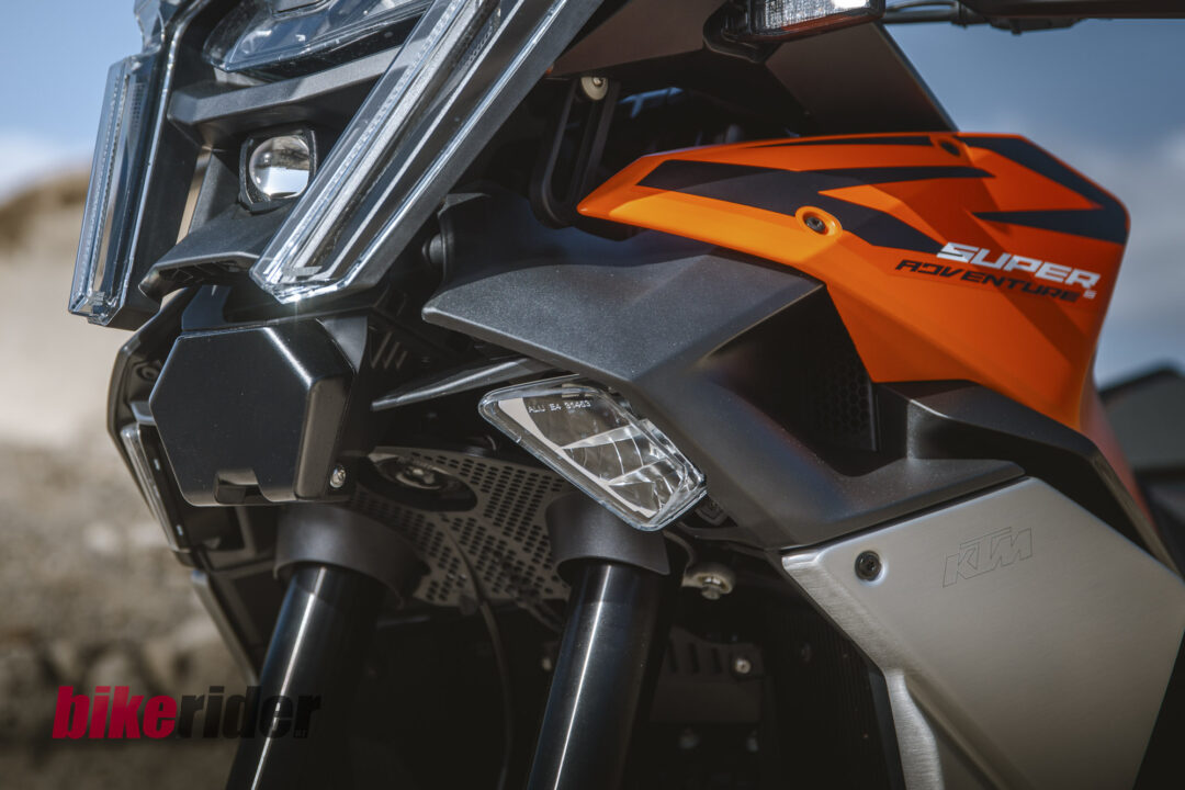 KTM 1390 Super Adventure EVO S review cornering lights