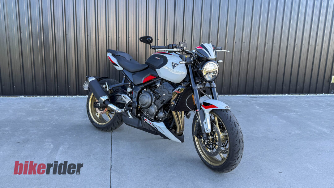 2026 Triumph Trident 800 static grey and red