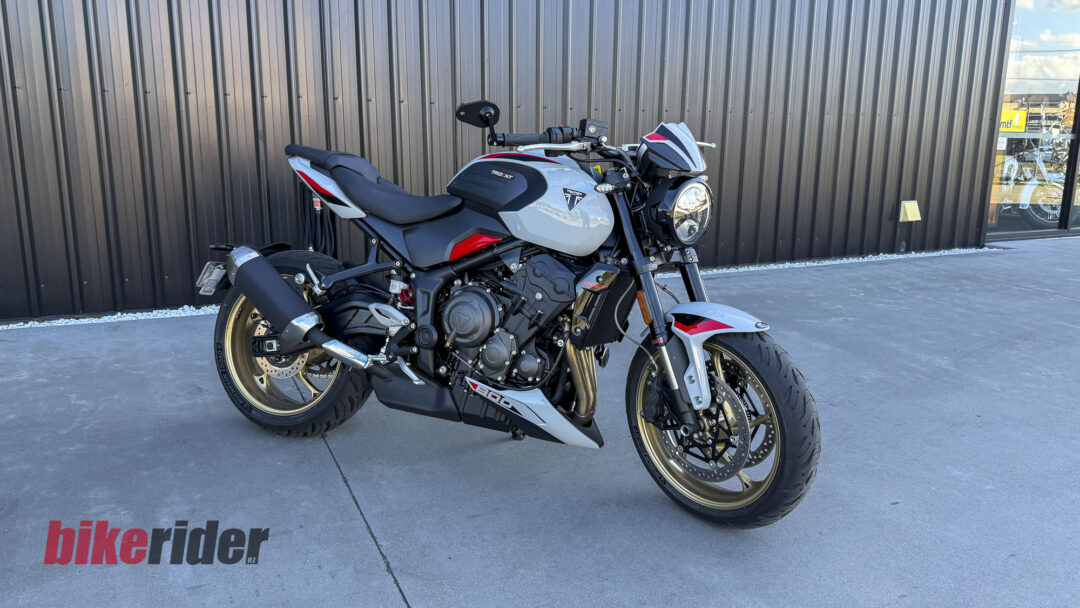 2026 Triumph Trident 800 static grey and red