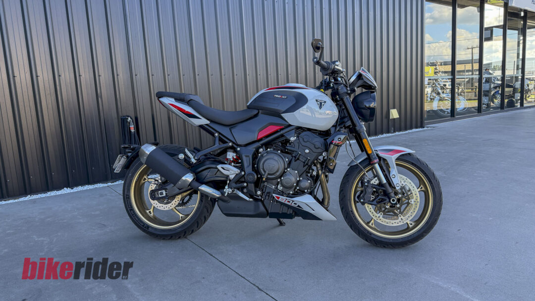 2026 Triumph Trident 800 static grey and red