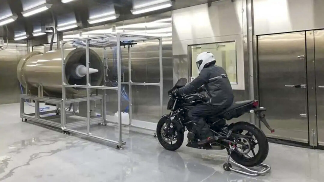 shoei-wet-wind-tunnel