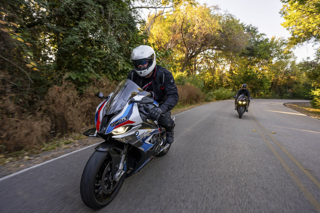 Sena Phantom ANC review noise cancelling helmet, quiet helmet review