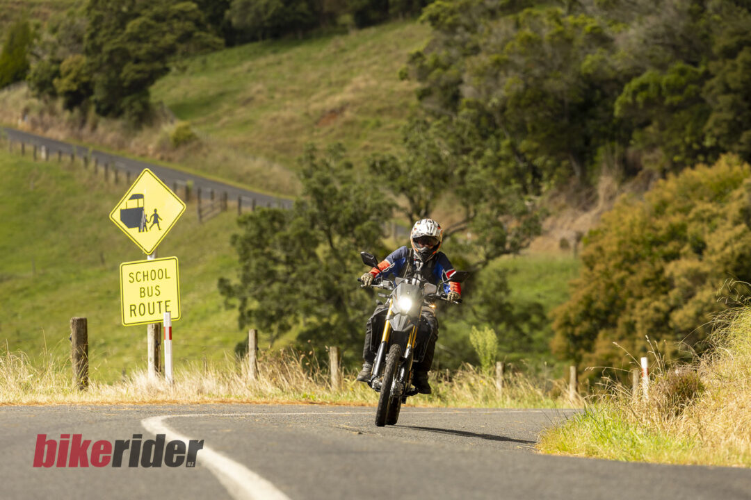 Suzuki DR-Z4S action road