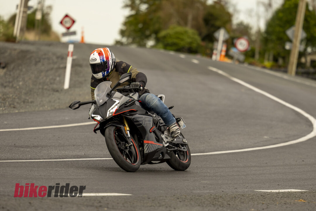 CFMoto 450SR review action road