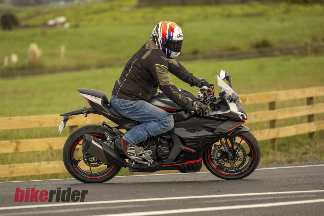 CFMoto 450SR review action road