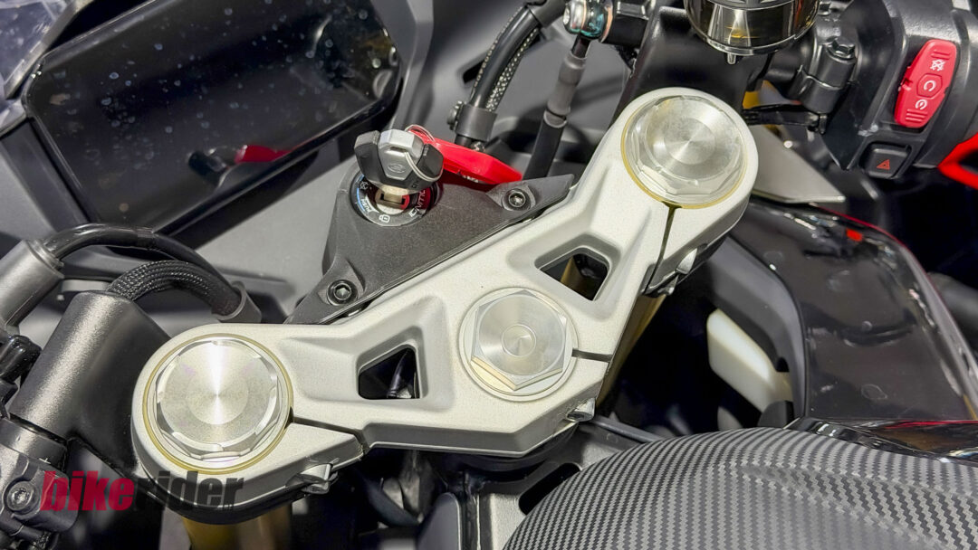 CFMoto450SR headstock
