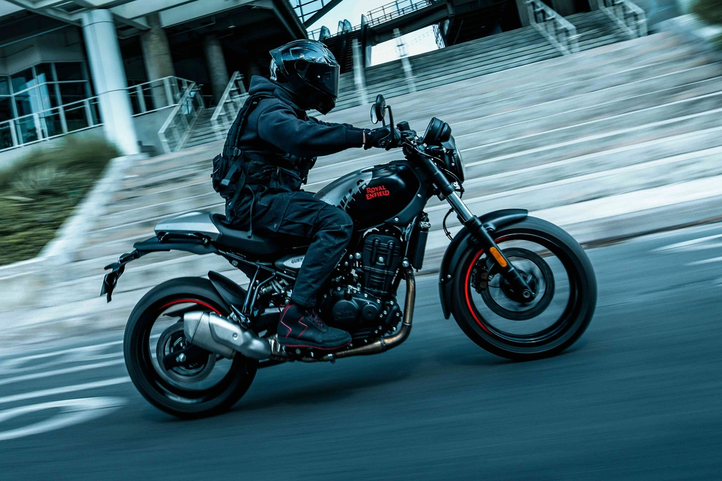 Royal Enfield Guerrilla 450 Apex