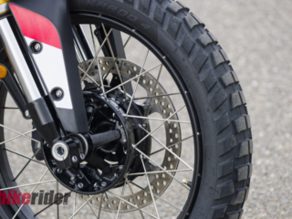 BMW F450GS review tyre Karoo 4 spoked wheel