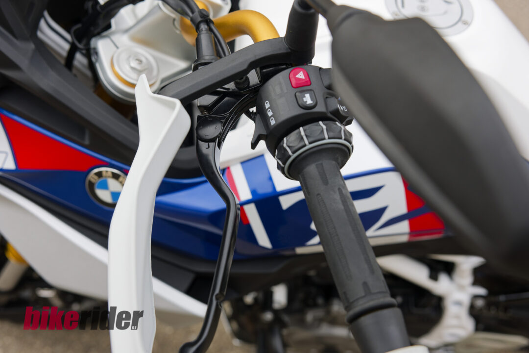 BMW F450GS review clutch lever