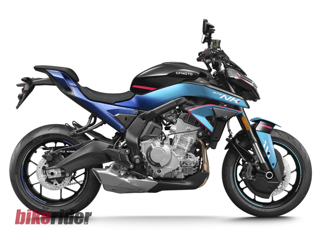 CFMoto 675NK Champion Blue