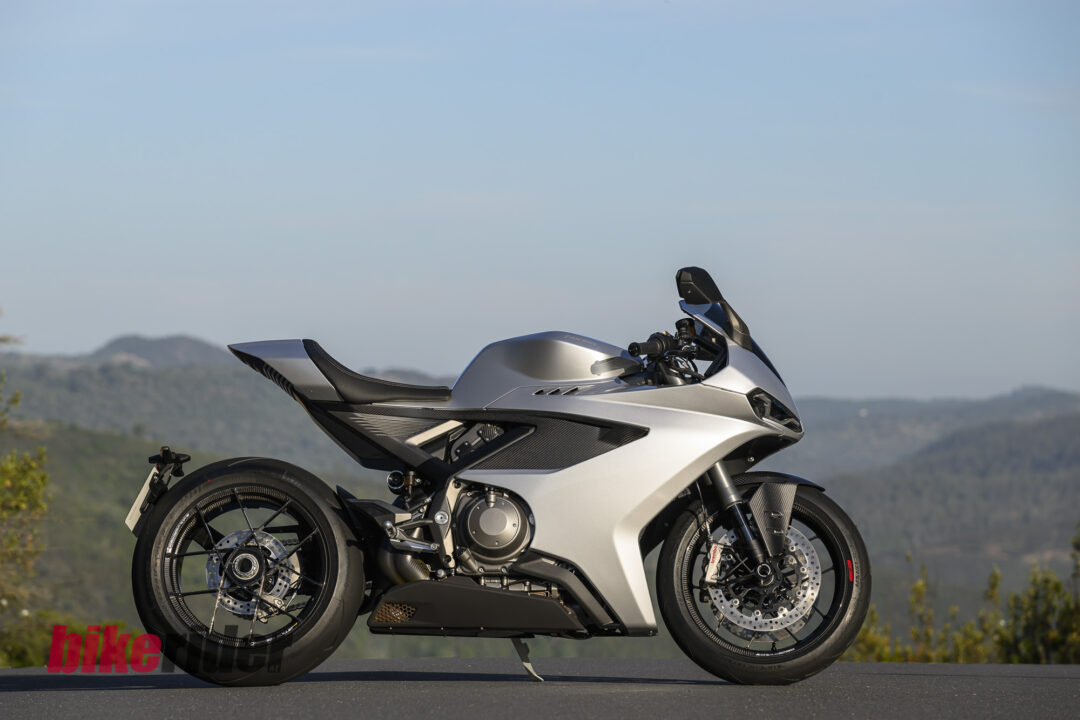 Norton Manx R review Alan Catchart