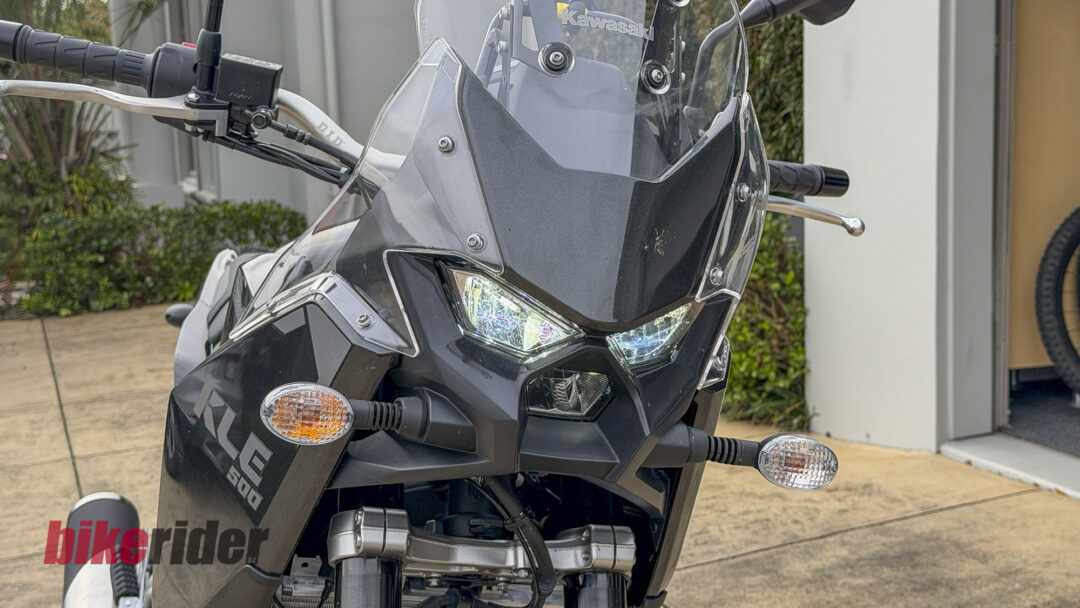 Kawasaki KLE500 headlights