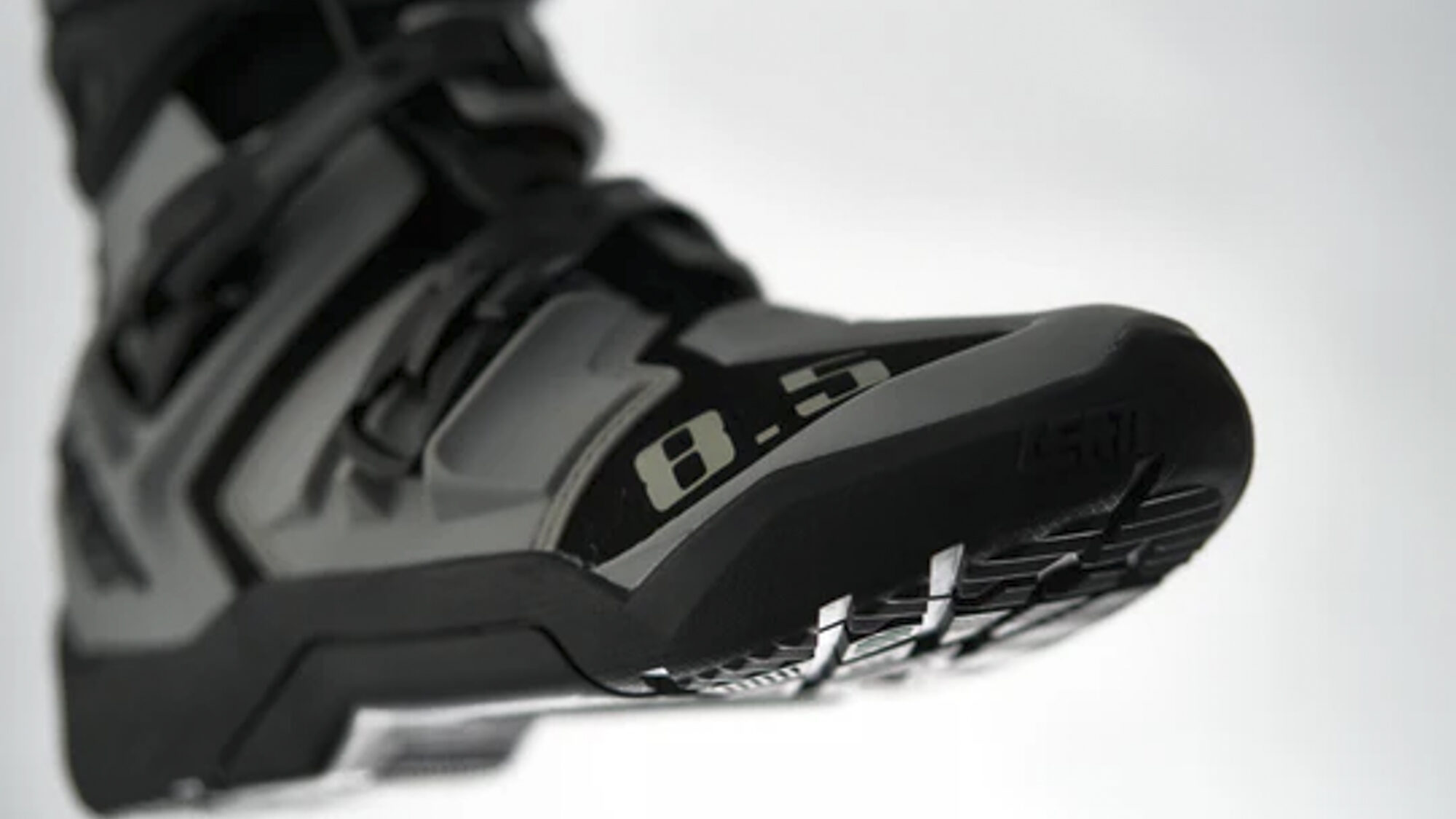 Leatt 8.5 Adv HydraDri boot review