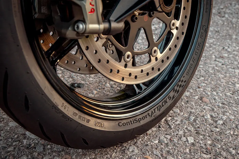 Continental ContiSportAttack 5