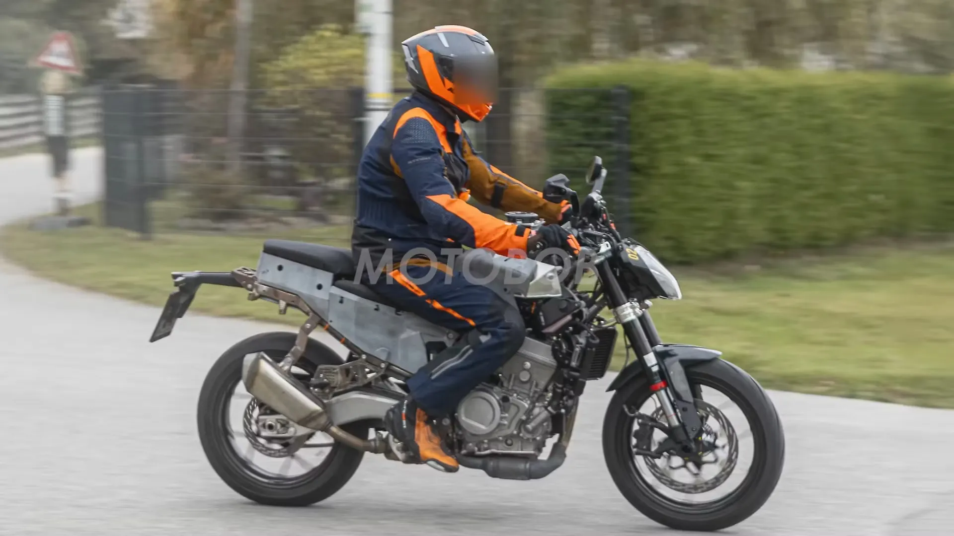 KTM Duke