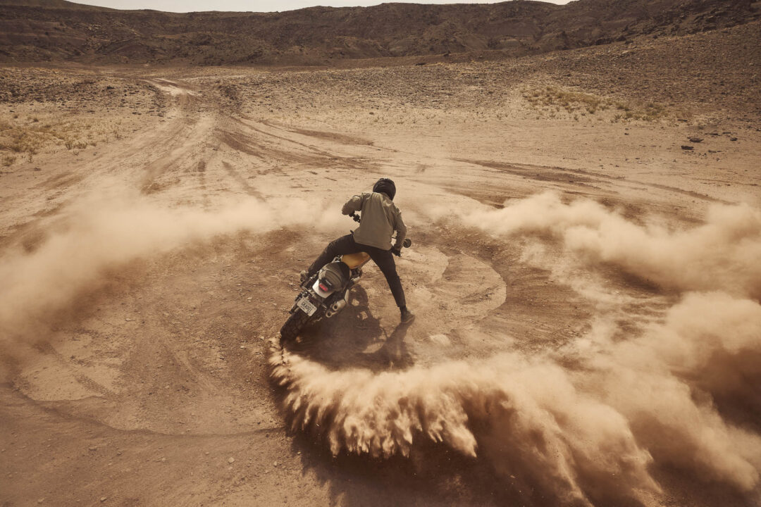 Triumph Scrambler action